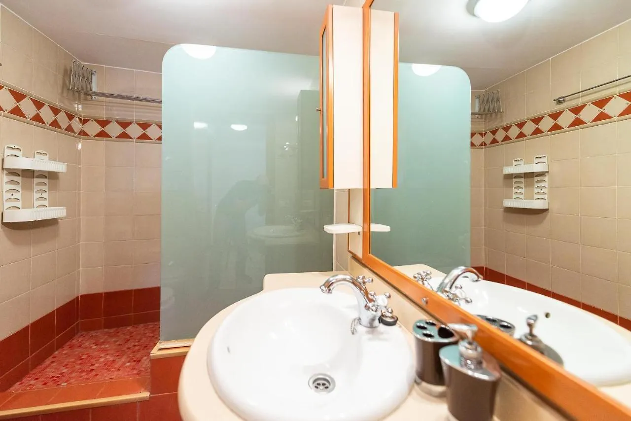 Nice Apartment Center City Granada